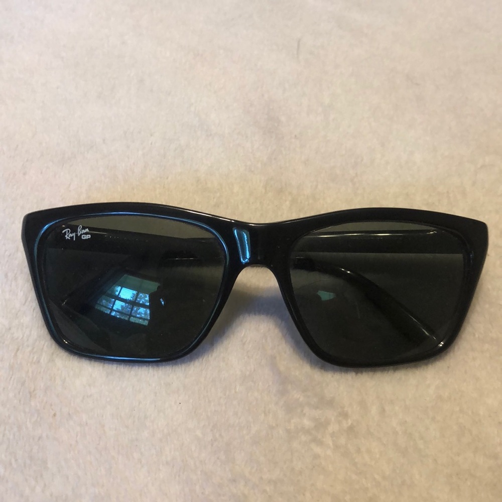 Ray-Ban CATS glasses
